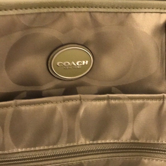Coach diaper bag - Picture 8 of 8